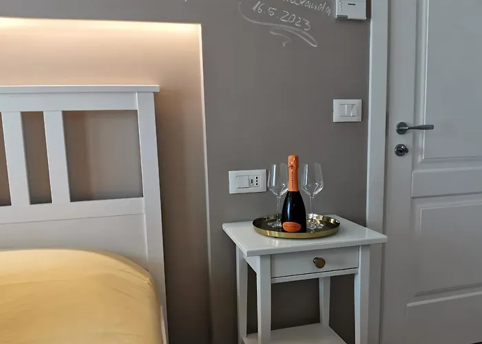 Vicolo Fiore Ii Πανσιόν